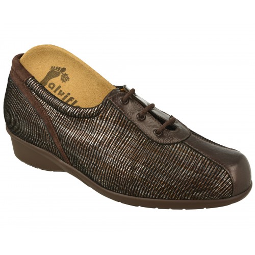Zapato de cordón en piel grabada de Alviflex, plantilla removible, ancho 13, piso poliuretano.